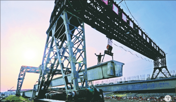 創(chuàng)新鏈布局產(chǎn)業(yè)鏈 推動經(jīng)濟(jì)高質(zhì)量發(fā)展邁出更大步伐